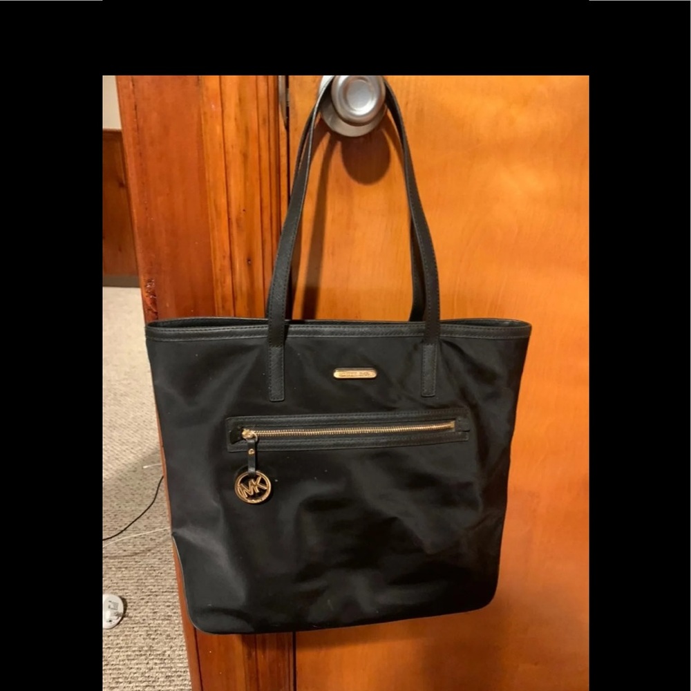 ‼️EUC‼️ Michael Kors Large Kempton Nylon Tote